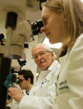 dr jakobiec in eye pathology lab