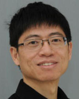 Yihe Chen's headshot